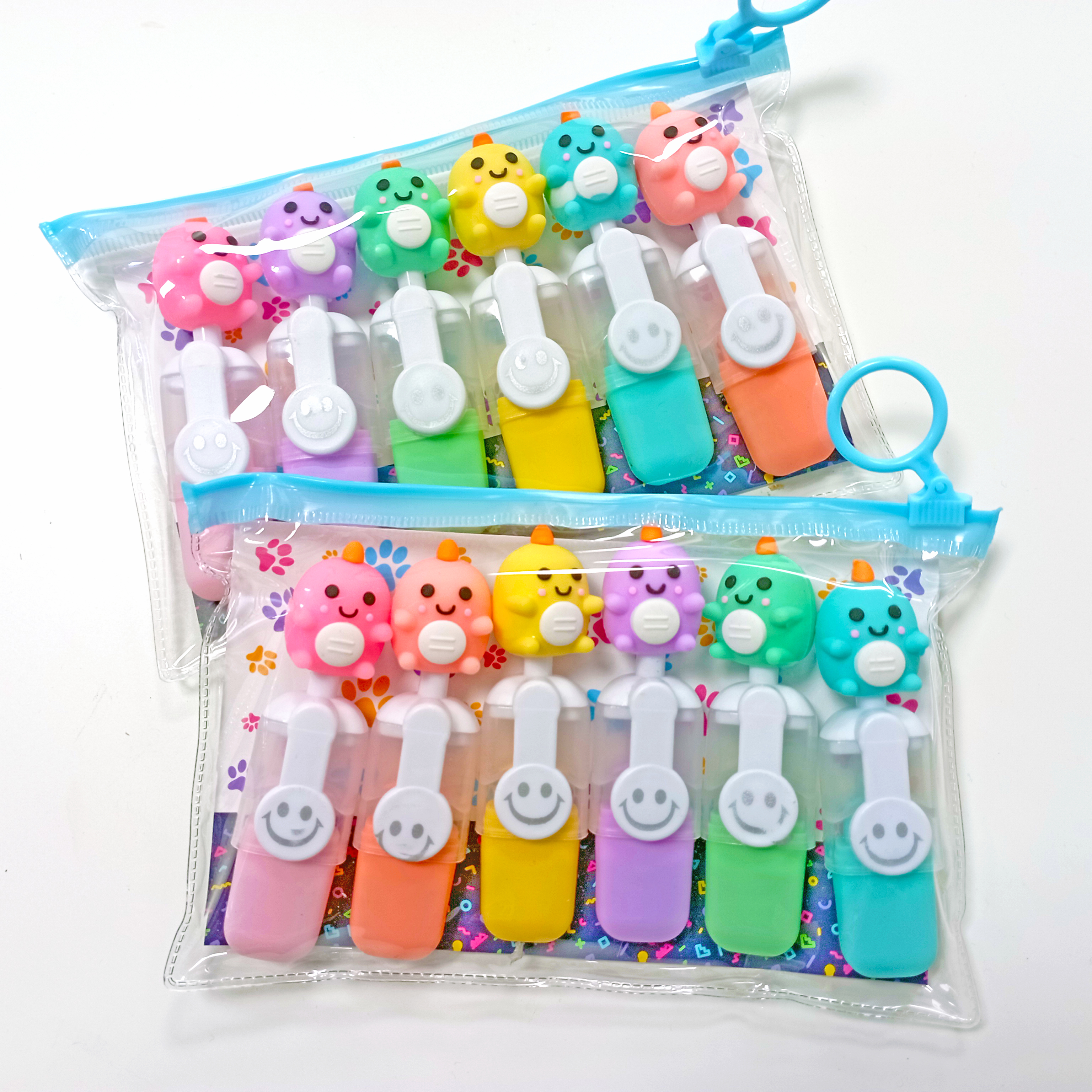 set di evidenziatori con personaggi kawaii in gomma