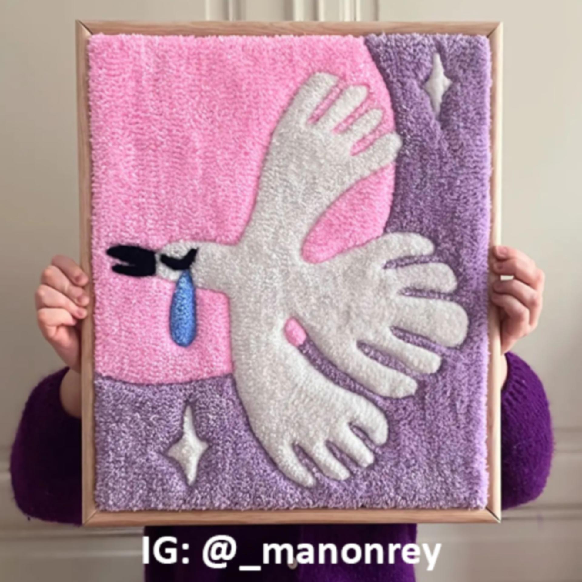 artista del tufting, crea tappeti artistici, in instagram _manonrey - Consigliati d iido, Roma