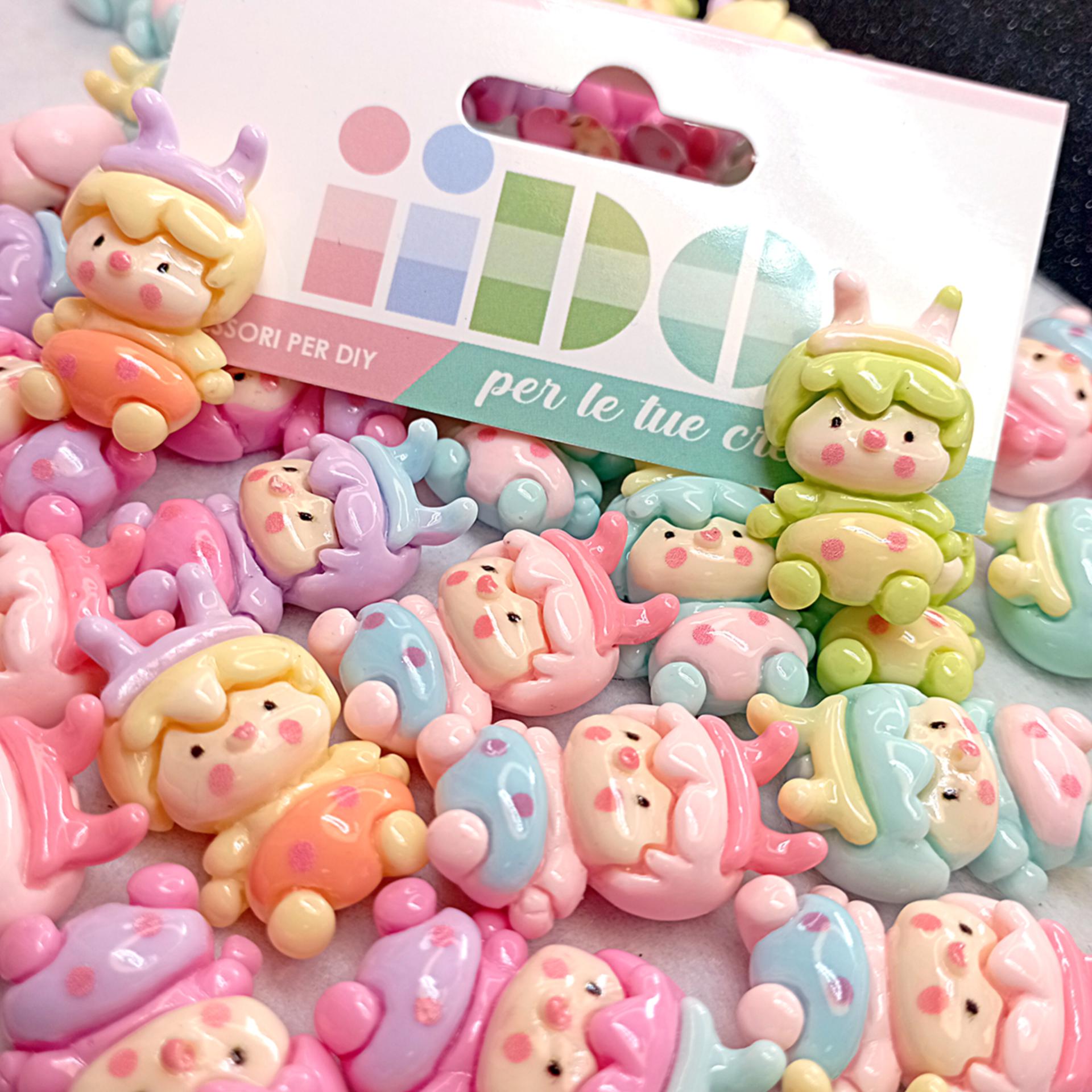 charms kawaii oggetti in resina decorativi in vendita a Roma Lazio